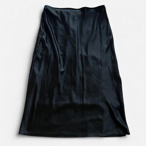 Old Navy Black Satin Maxi Skirt (XL) – NWT